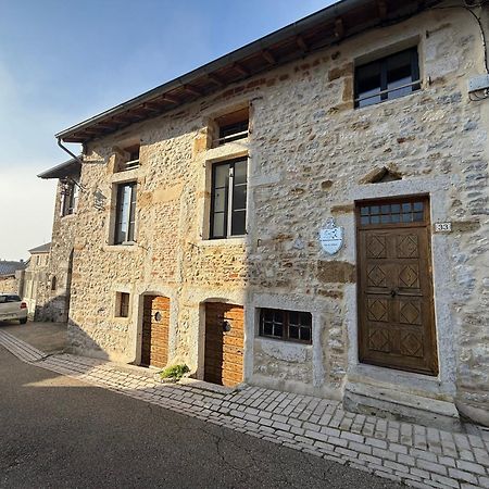 Gite Du Chateau De Treffort Treffort  Εξωτερικό φωτογραφία